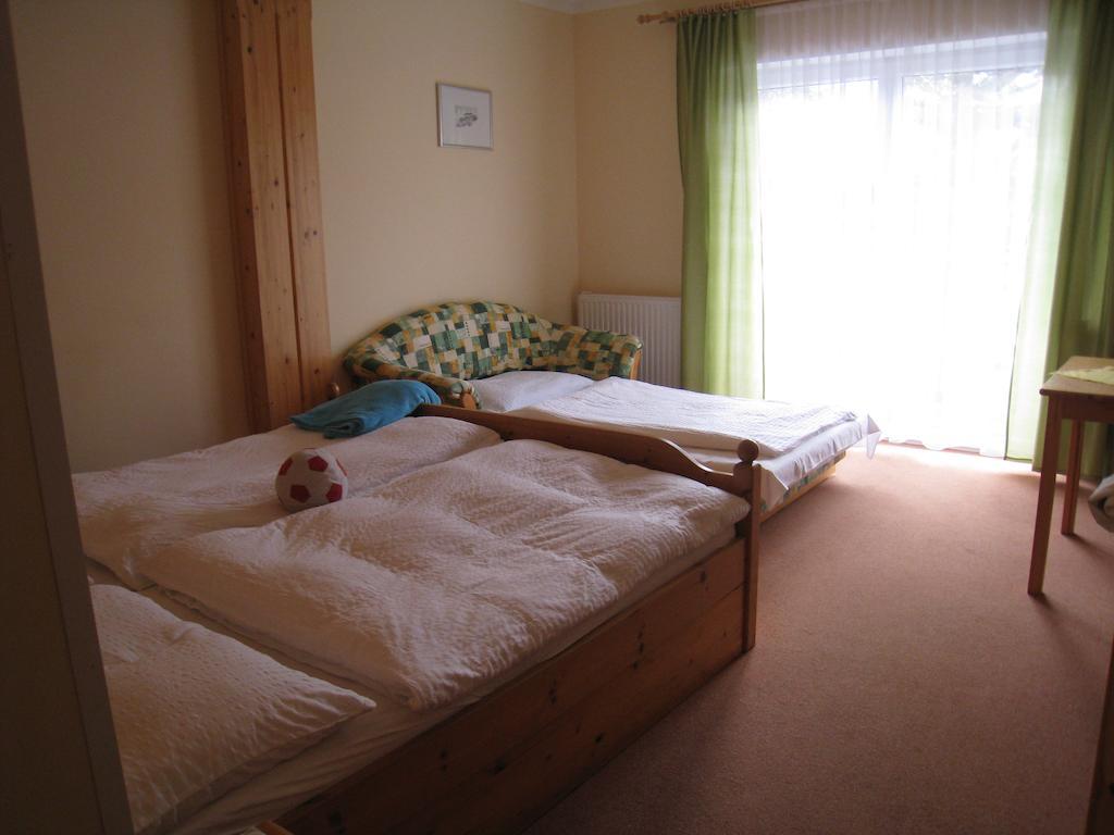 Gasthof zum Mohrn Oberwoelz Stadt Zimmer foto